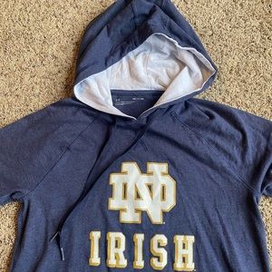Under Armour Notre Dame Fighting Irish Womens Short Sleeve Pullover Hoodie Small
